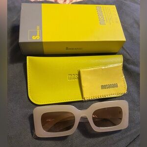 💜Mosanana 5 Trendy White Rectangular Sunglasses